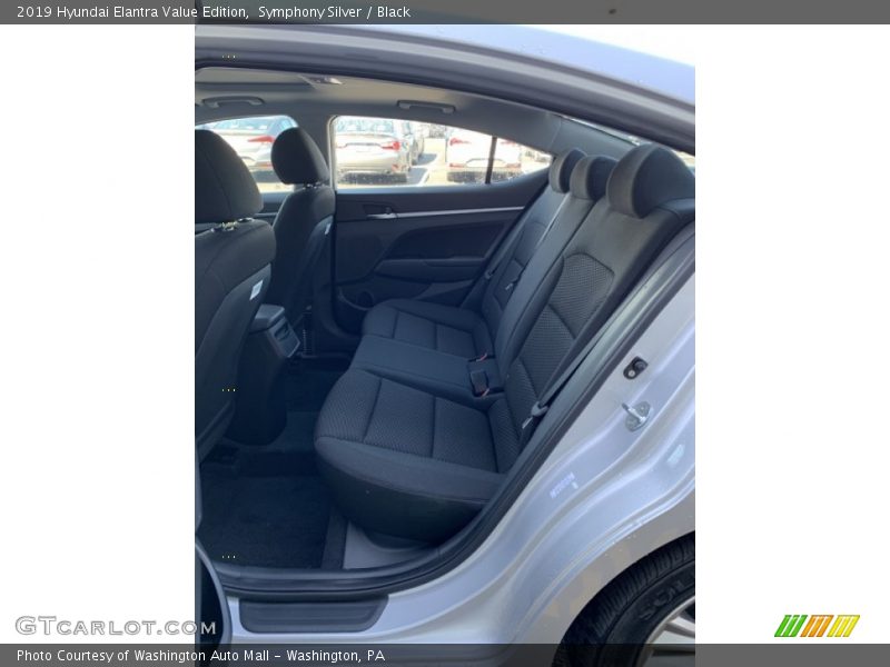 Symphony Silver / Black 2019 Hyundai Elantra Value Edition