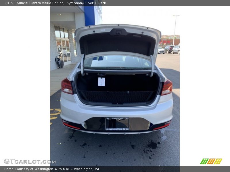 Symphony Silver / Black 2019 Hyundai Elantra Value Edition