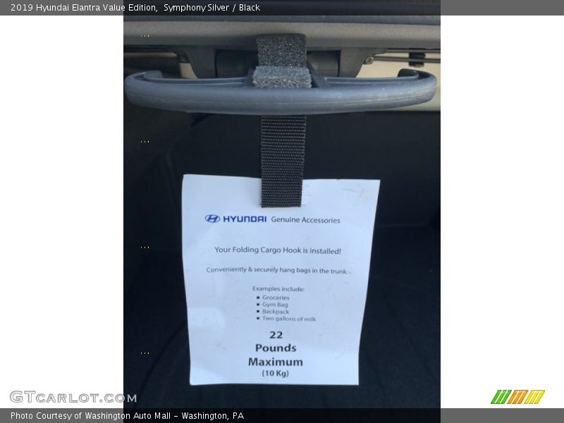 Symphony Silver / Black 2019 Hyundai Elantra Value Edition