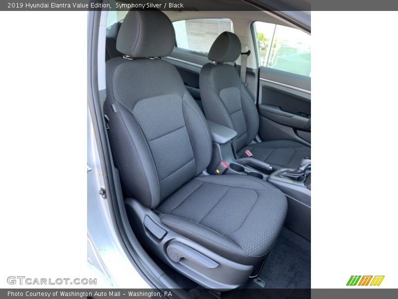 Symphony Silver / Black 2019 Hyundai Elantra Value Edition