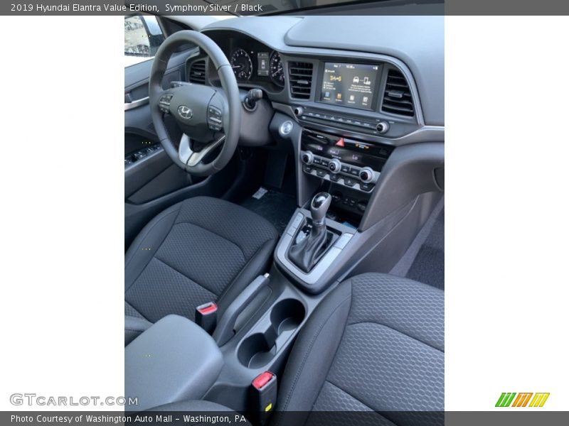 Symphony Silver / Black 2019 Hyundai Elantra Value Edition