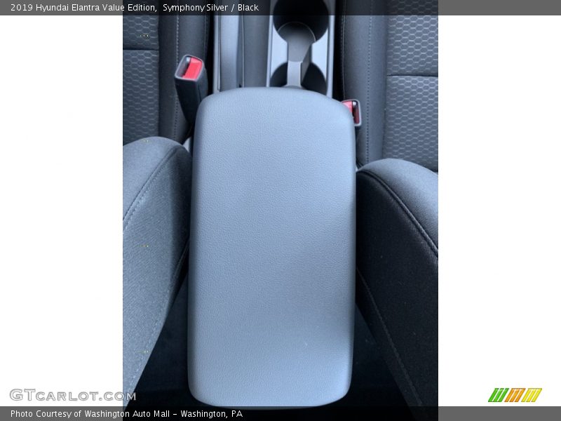 Symphony Silver / Black 2019 Hyundai Elantra Value Edition