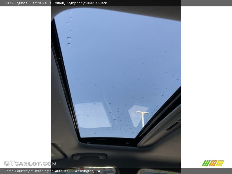 Symphony Silver / Black 2019 Hyundai Elantra Value Edition