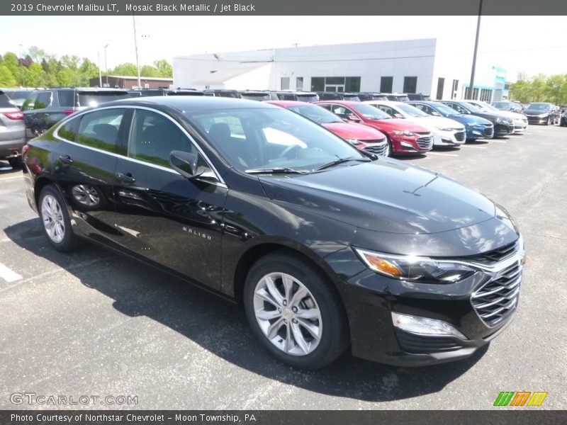Mosaic Black Metallic / Jet Black 2019 Chevrolet Malibu LT