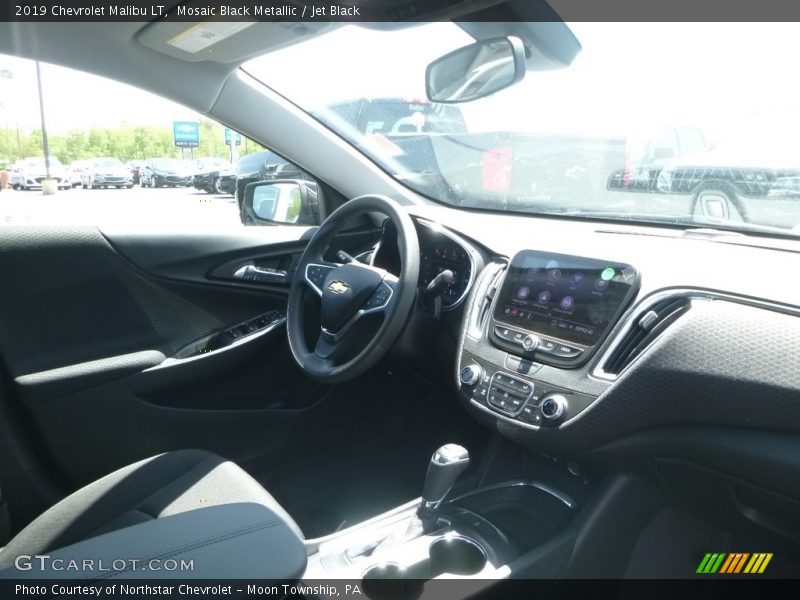 Mosaic Black Metallic / Jet Black 2019 Chevrolet Malibu LT