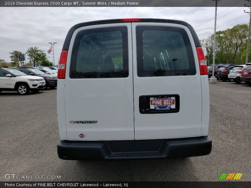 Summit White / Medium Pewter 2019 Chevrolet Express 2500 Cargo WT