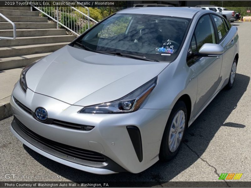 Classic Silver Metallic / Moonstone 2019 Toyota Prius L Eco
