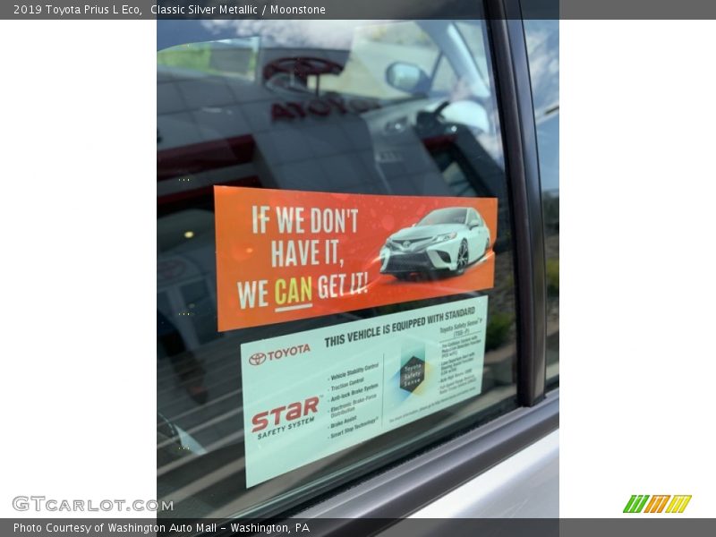 Classic Silver Metallic / Moonstone 2019 Toyota Prius L Eco