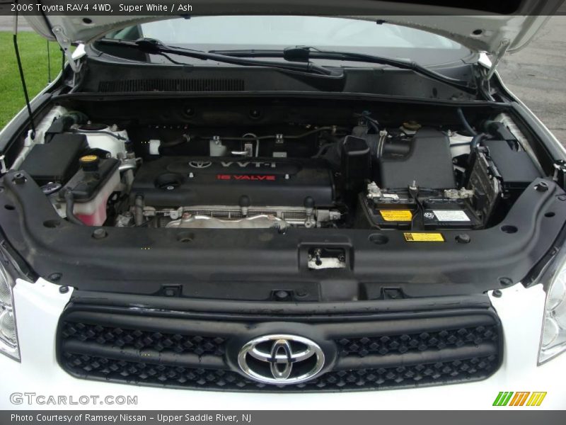 Super White / Ash 2006 Toyota RAV4 4WD
