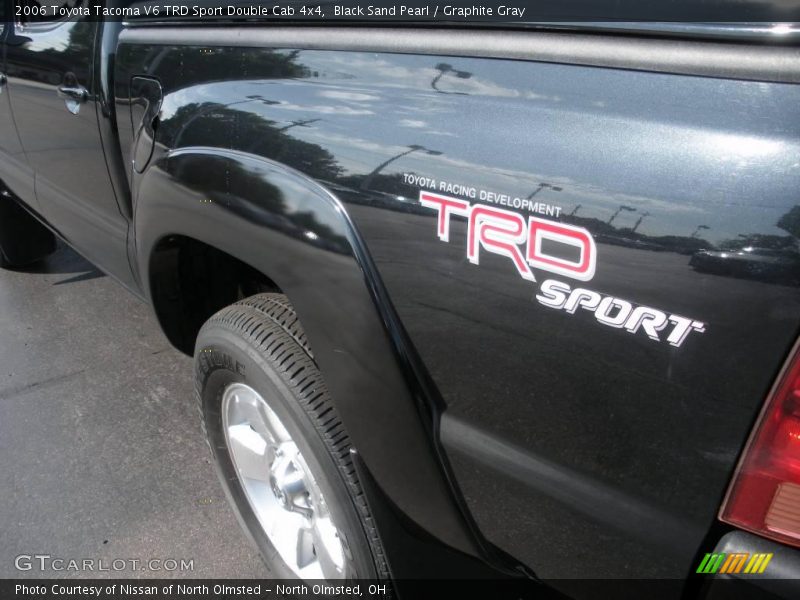 Black Sand Pearl / Graphite Gray 2006 Toyota Tacoma V6 TRD Sport Double Cab 4x4