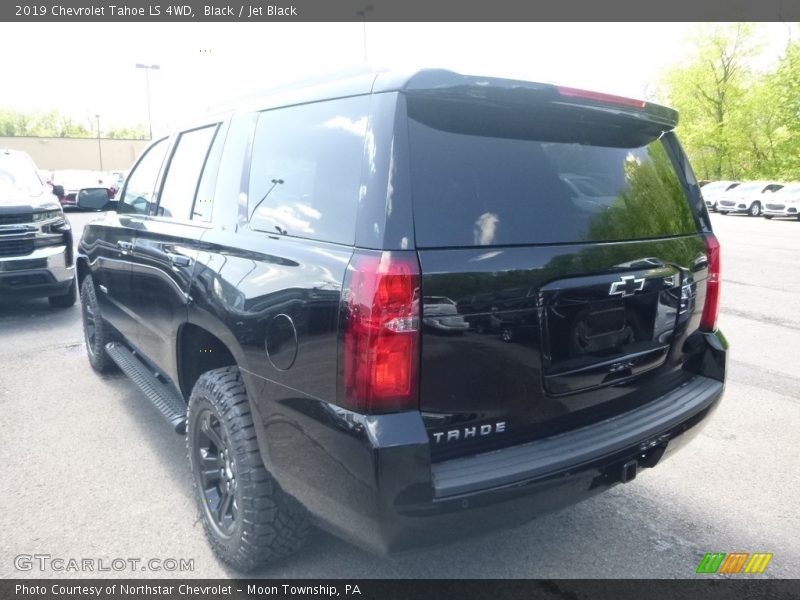 Black / Jet Black 2019 Chevrolet Tahoe LS 4WD