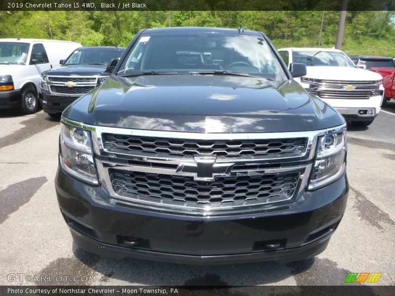 Black / Jet Black 2019 Chevrolet Tahoe LS 4WD