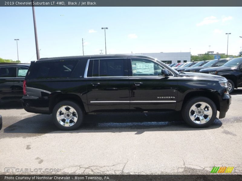 Black / Jet Black 2019 Chevrolet Suburban LT 4WD