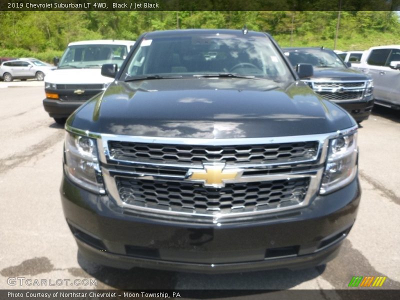 Black / Jet Black 2019 Chevrolet Suburban LT 4WD