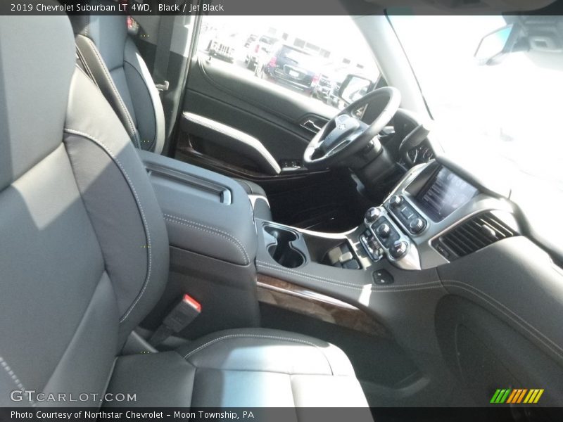 Black / Jet Black 2019 Chevrolet Suburban LT 4WD