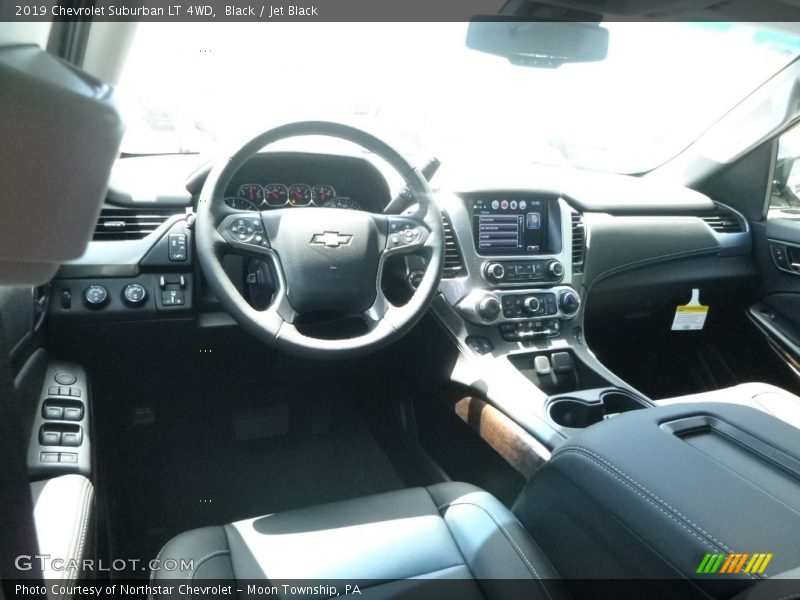 Black / Jet Black 2019 Chevrolet Suburban LT 4WD