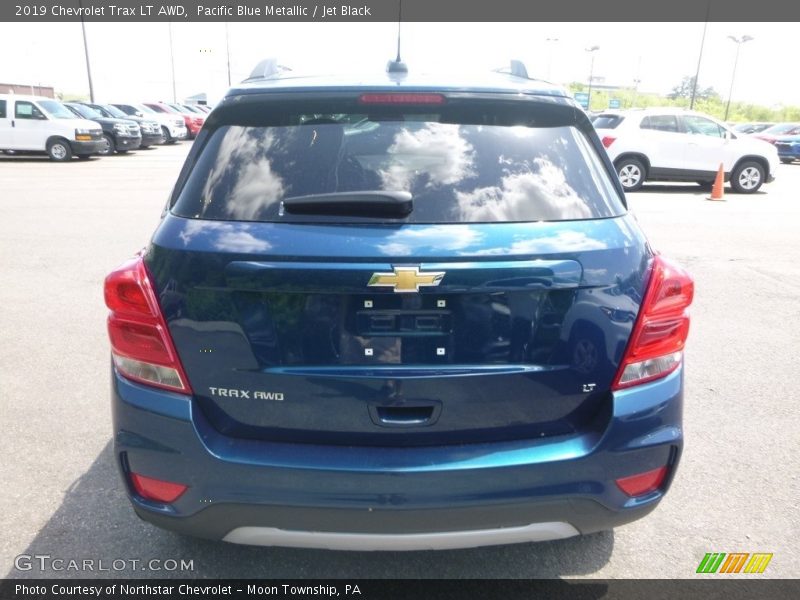 Pacific Blue Metallic / Jet Black 2019 Chevrolet Trax LT AWD