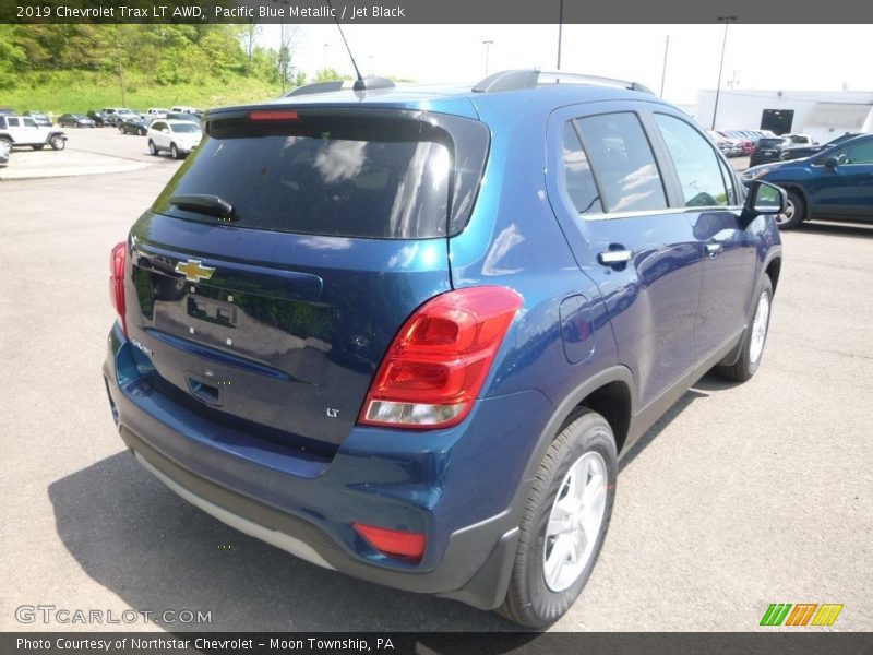 Pacific Blue Metallic / Jet Black 2019 Chevrolet Trax LT AWD