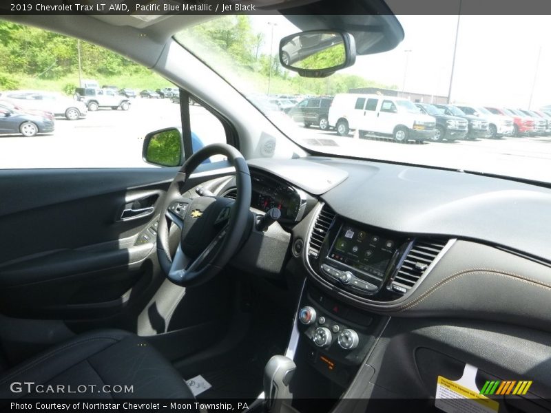 Pacific Blue Metallic / Jet Black 2019 Chevrolet Trax LT AWD