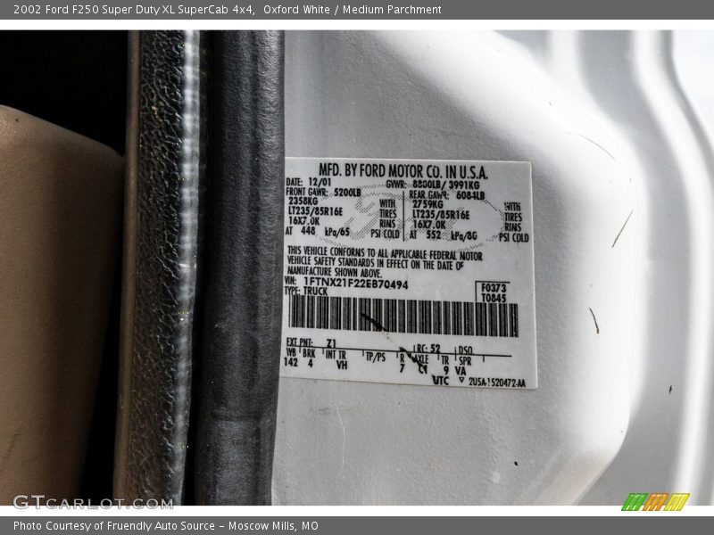 Oxford White / Medium Parchment 2002 Ford F250 Super Duty XL SuperCab 4x4