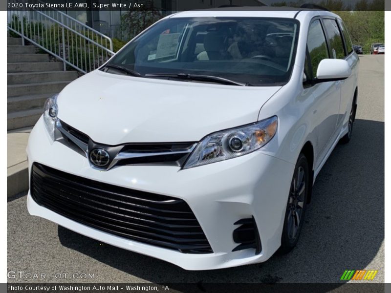 Super White / Ash 2020 Toyota Sienna LE AWD