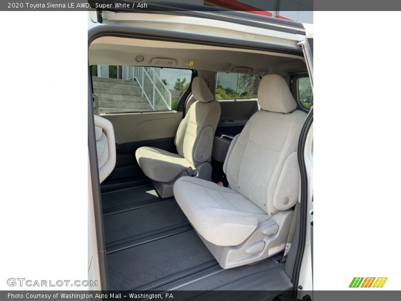 Super White / Ash 2020 Toyota Sienna LE AWD