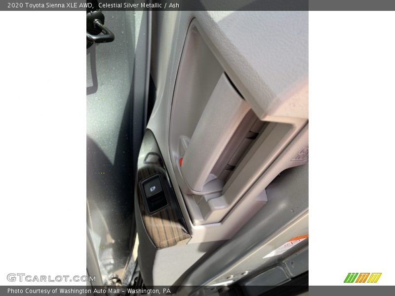 Celestial Silver Metallic / Ash 2020 Toyota Sienna XLE AWD