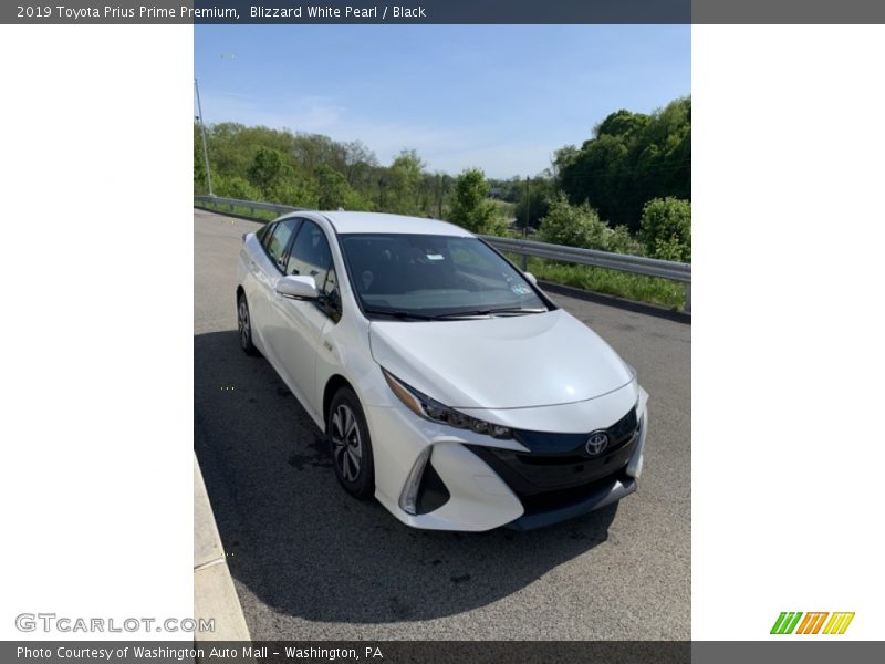 Blizzard White Pearl / Black 2019 Toyota Prius Prime Premium