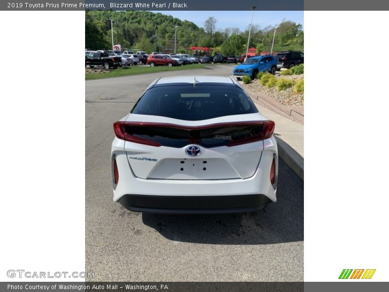 Blizzard White Pearl / Black 2019 Toyota Prius Prime Premium