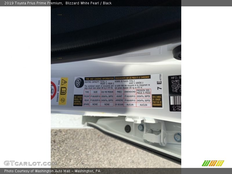 Blizzard White Pearl / Black 2019 Toyota Prius Prime Premium