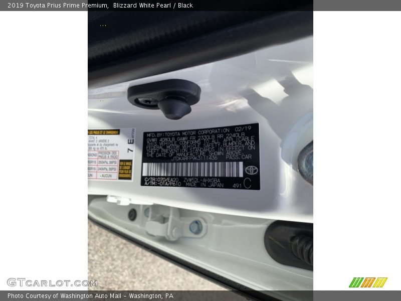 Blizzard White Pearl / Black 2019 Toyota Prius Prime Premium