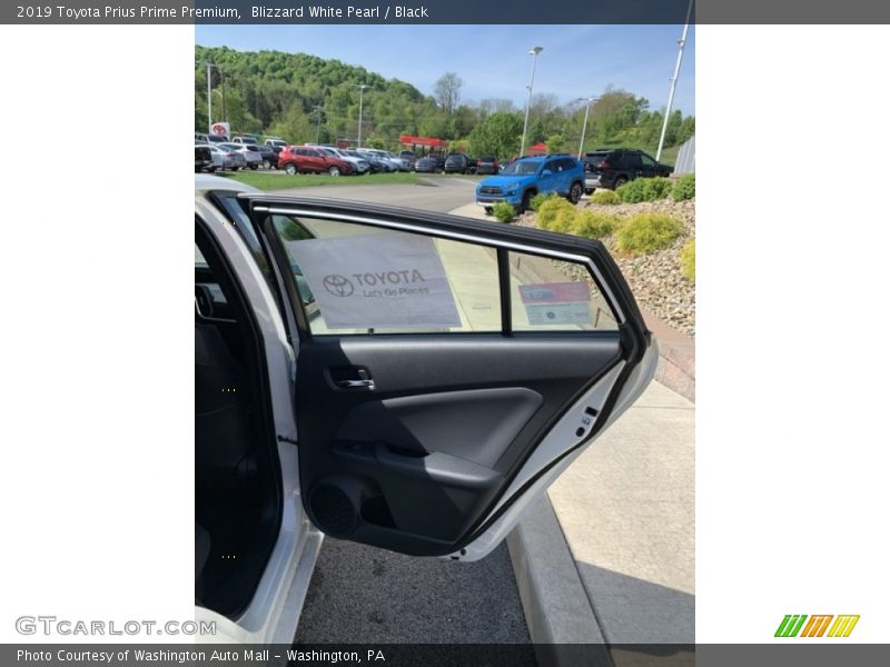 Blizzard White Pearl / Black 2019 Toyota Prius Prime Premium