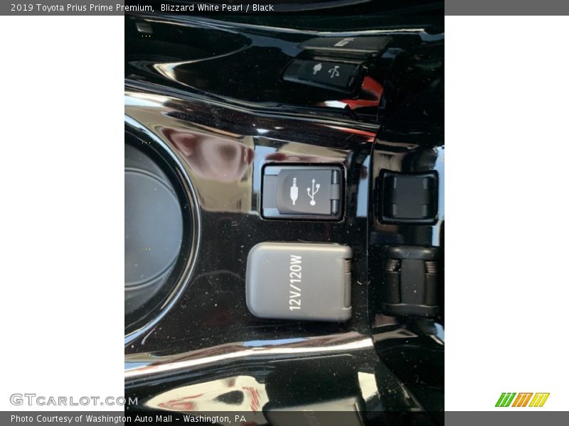 Blizzard White Pearl / Black 2019 Toyota Prius Prime Premium