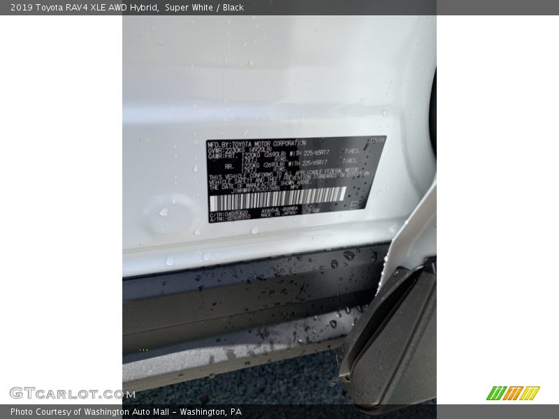2019 RAV4 XLE AWD Hybrid Super White Color Code 040