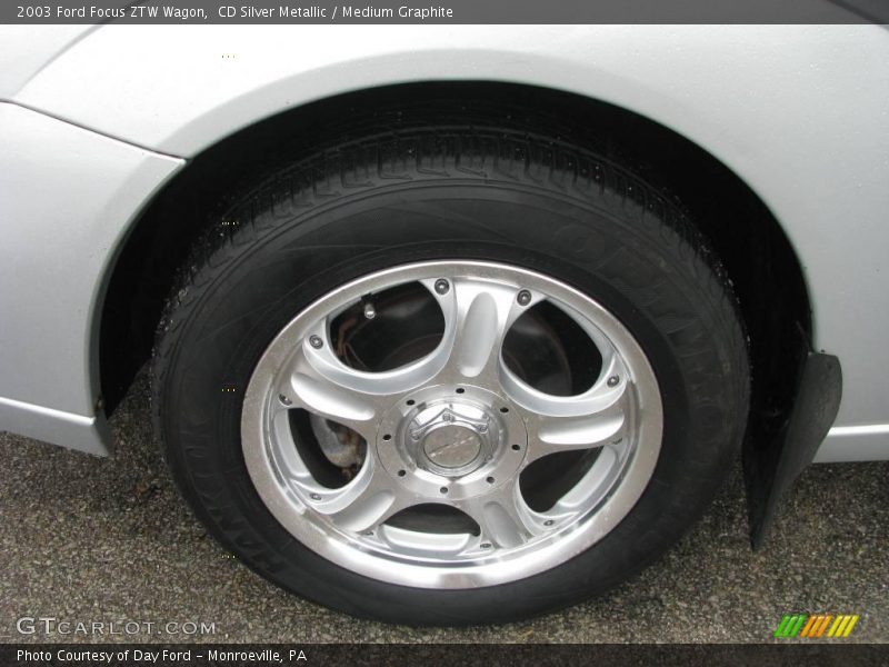 CD Silver Metallic / Medium Graphite 2003 Ford Focus ZTW Wagon
