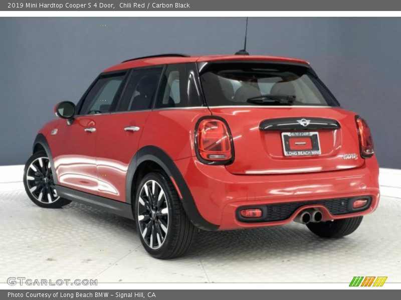 Chili Red / Carbon Black 2019 Mini Hardtop Cooper S 4 Door