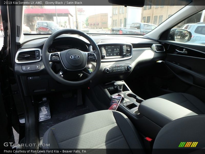 Ebony Black / Satin Black 2019 Kia Sorento LX AWD