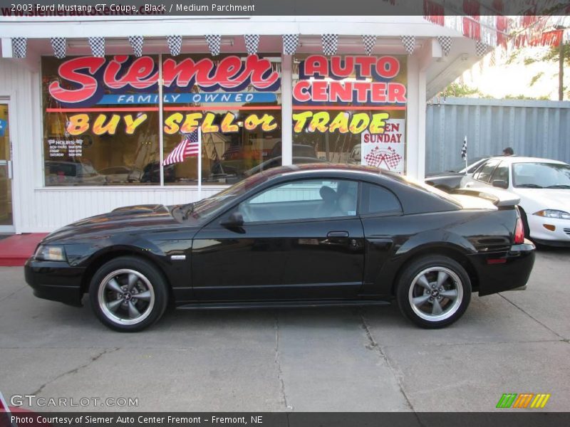 Black / Medium Parchment 2003 Ford Mustang GT Coupe