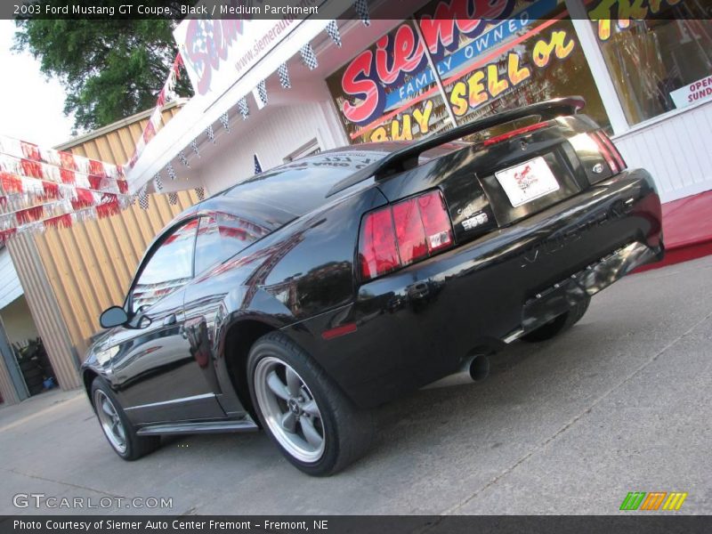 Black / Medium Parchment 2003 Ford Mustang GT Coupe