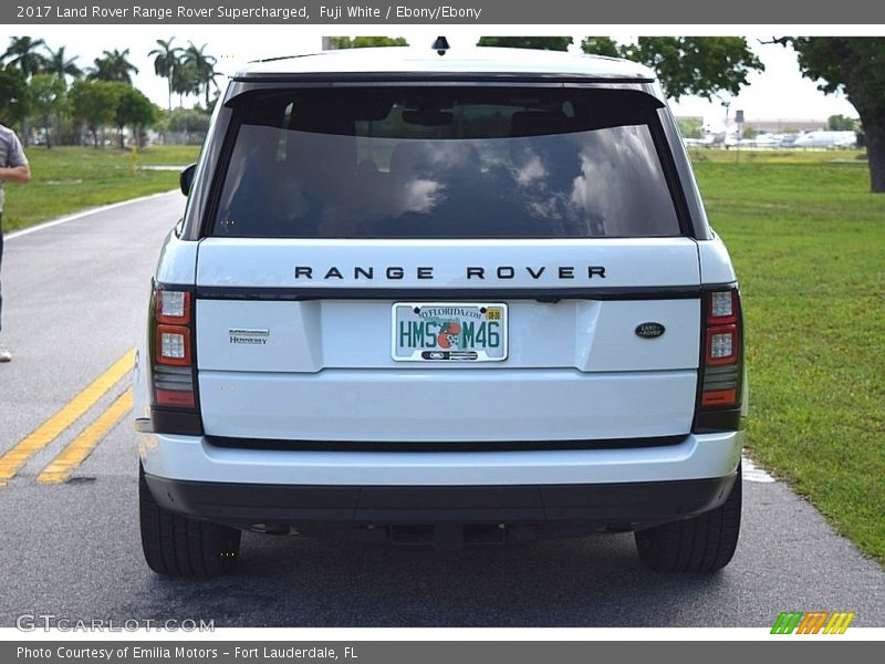 Fuji White / Ebony/Ebony 2017 Land Rover Range Rover Supercharged