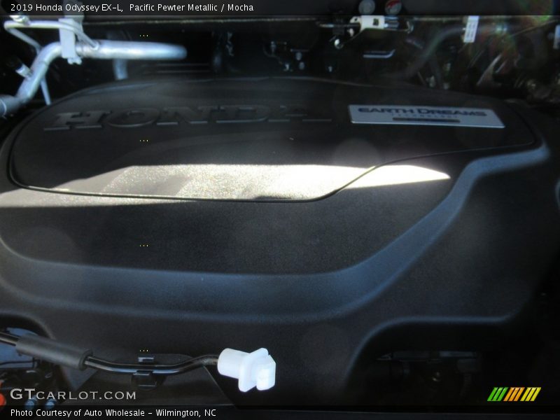 Pacific Pewter Metallic / Mocha 2019 Honda Odyssey EX-L