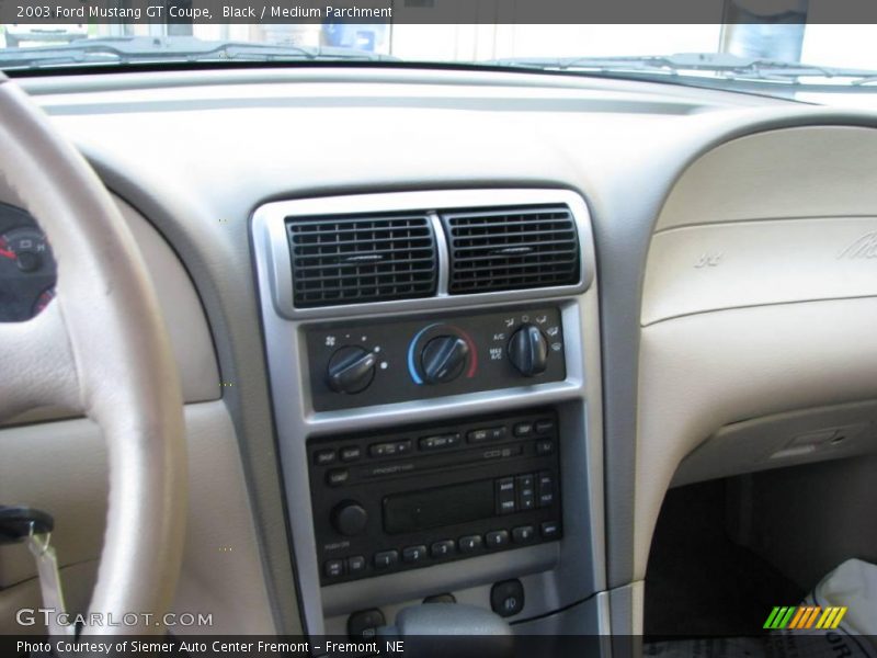 Black / Medium Parchment 2003 Ford Mustang GT Coupe
