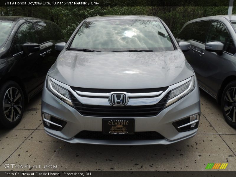 Lunar Silver Metallic / Gray 2019 Honda Odyssey Elite