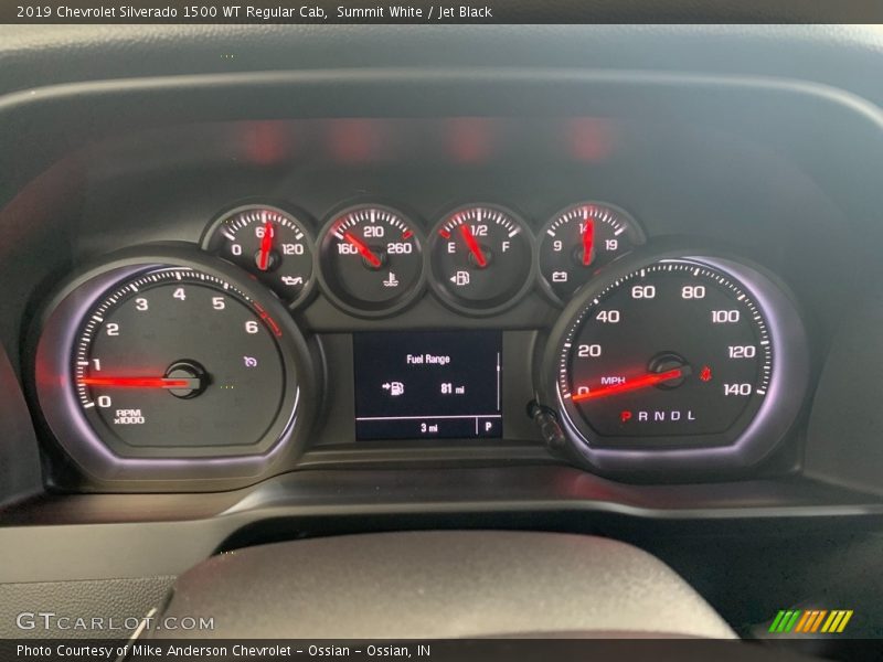 Summit White / Jet Black 2019 Chevrolet Silverado 1500 WT Regular Cab