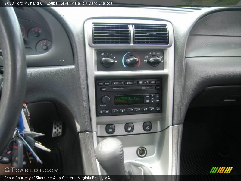 Silver Metallic / Dark Charcoal 2003 Ford Mustang GT Coupe