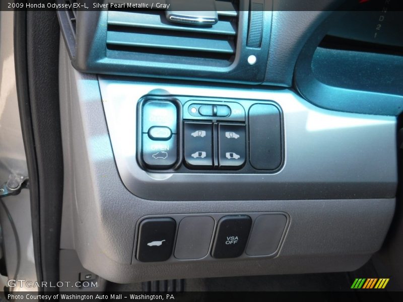 Silver Pearl Metallic / Gray 2009 Honda Odyssey EX-L