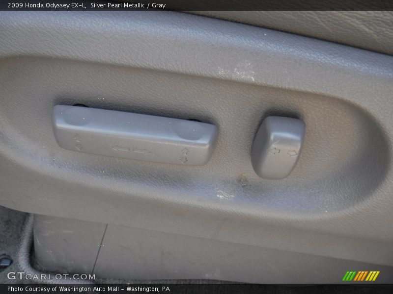 Silver Pearl Metallic / Gray 2009 Honda Odyssey EX-L