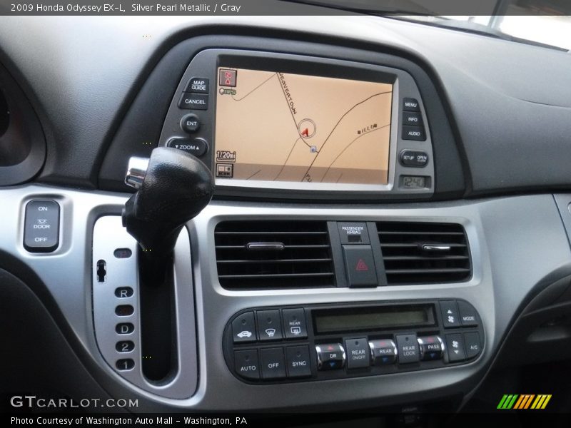 Silver Pearl Metallic / Gray 2009 Honda Odyssey EX-L