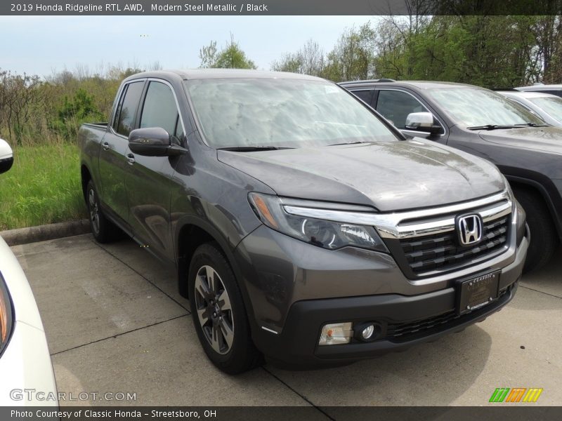 Modern Steel Metallic / Black 2019 Honda Ridgeline RTL AWD