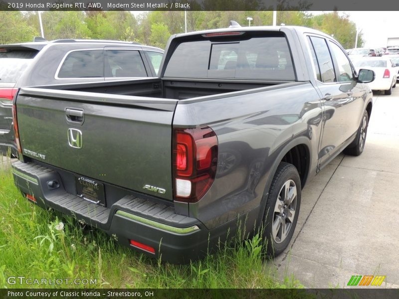 Modern Steel Metallic / Black 2019 Honda Ridgeline RTL AWD